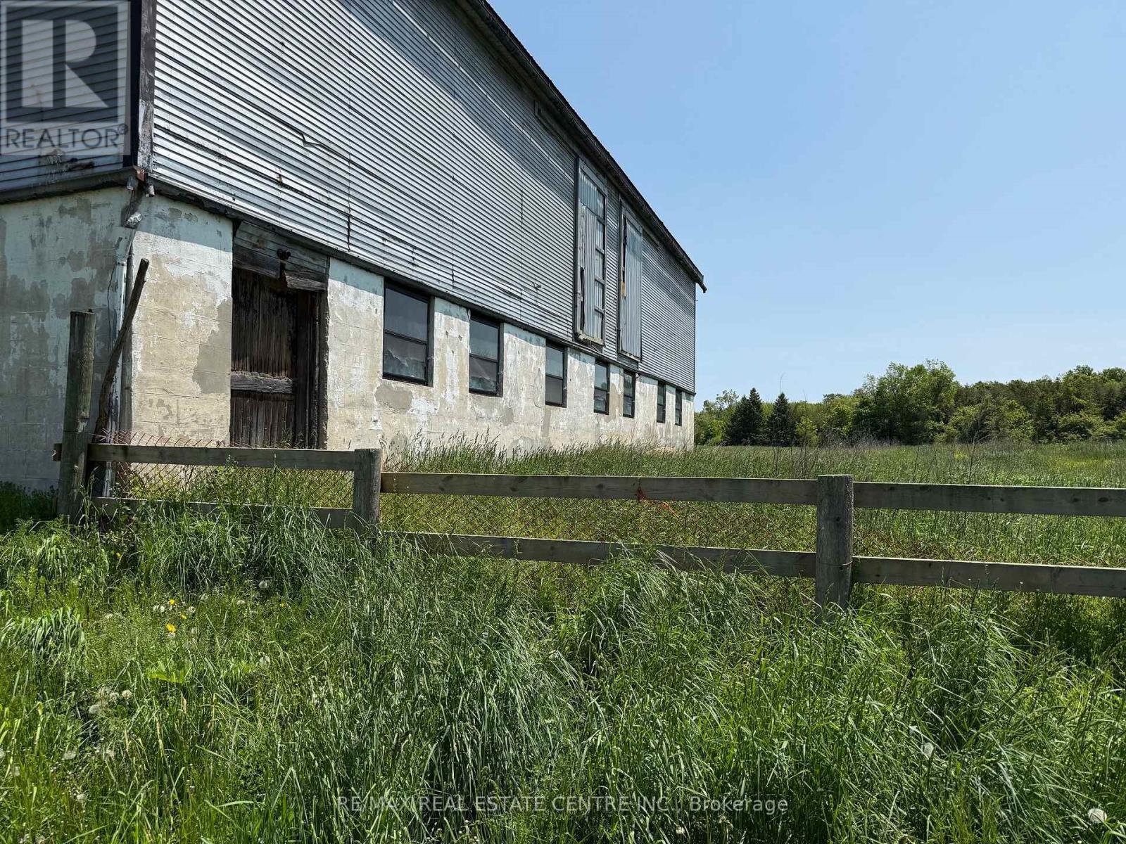 25 - 11350 Regional Road, Halton Hills, Ontario  L7J 2M1 - Photo 2 - W12193402