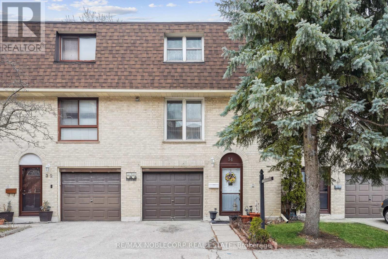 34 Corvus Star Way, Toronto, Ontario  M2J 1P3 - Photo 1 - C12203075