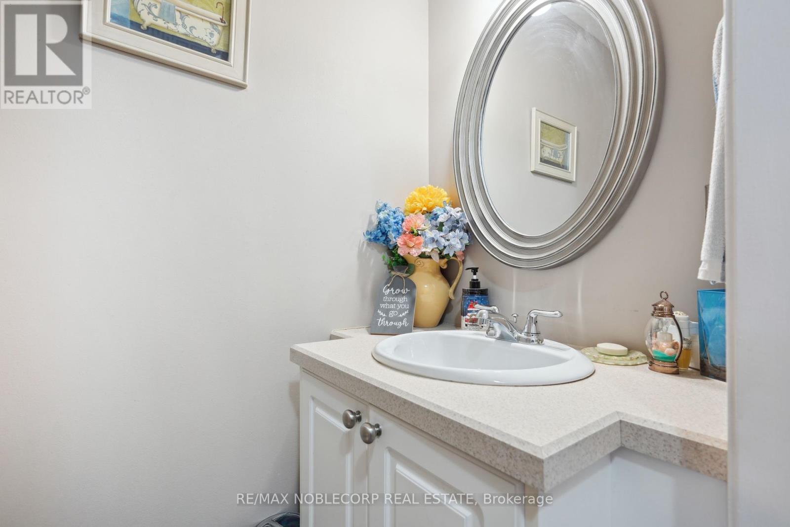 34 Corvus Star Way, Toronto, Ontario  M2J 1P3 - Photo 23 - C12203075