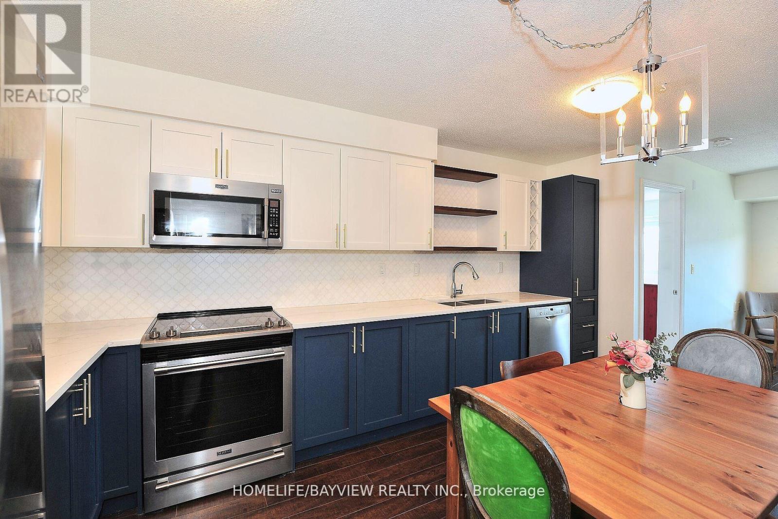 407 - 890 Sheppard Avenue W, Toronto, Ontario  M3H 6B9 - Photo 14 - C12203119
