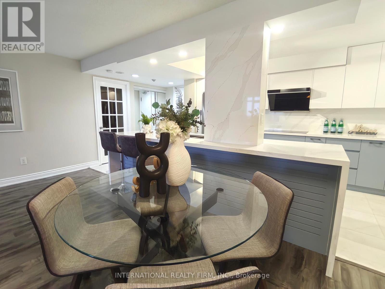 605 - 880 Grandview Way, Toronto, Ontario  M2N 7B2 - Photo 9 - C12203135