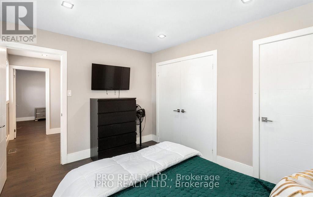 103 Allingham Gardens, Toronto, Ontario  M3H 1X9 - Photo 30 - C12203184