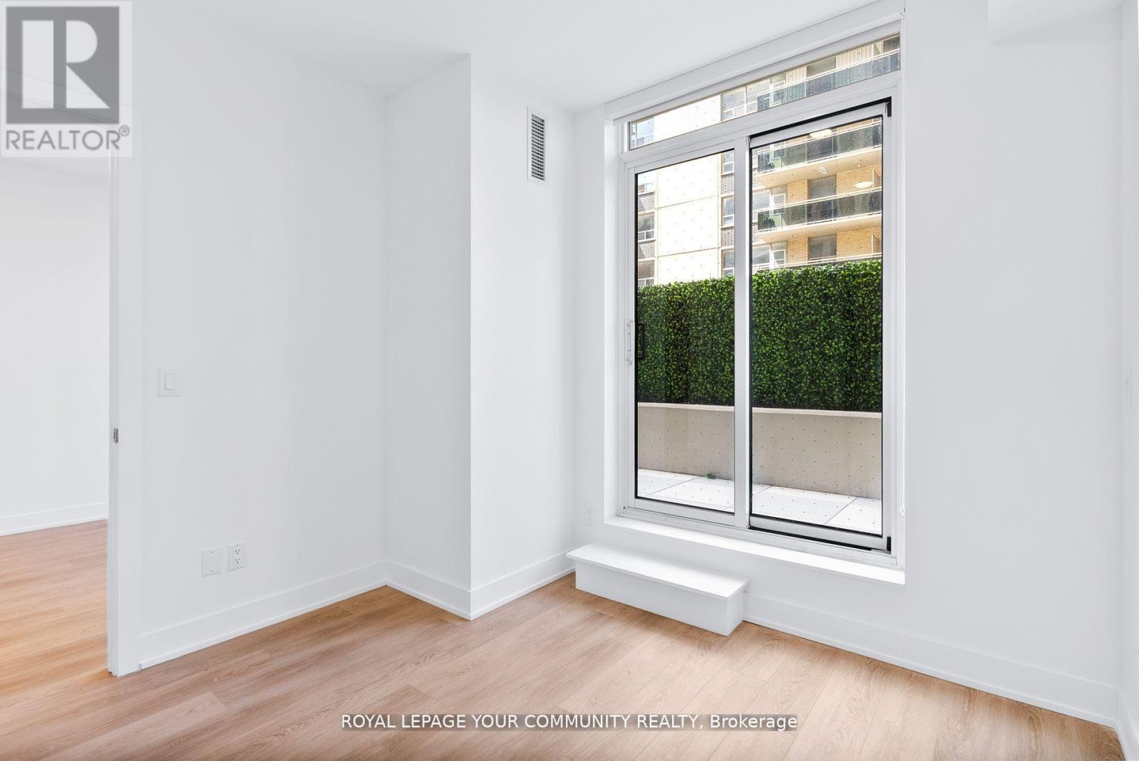 305 - 200 Redpath Avenue, Toronto, Ontario  M4P 0E6 - Photo 5 - C12203201