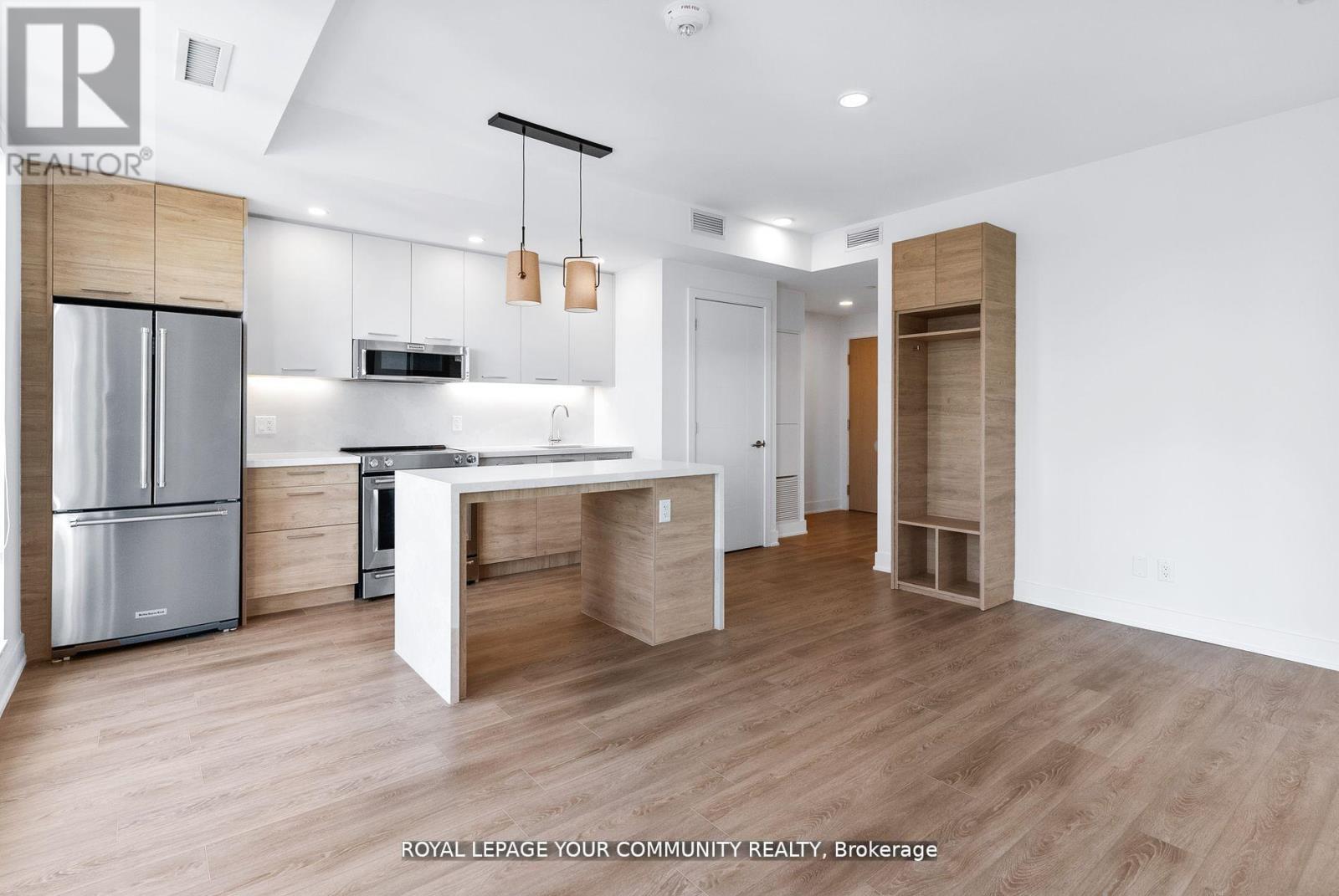 1707 - 200 Redpath Avenue, Toronto, Ontario  M4P 0E6 - Photo 5 - C12203206