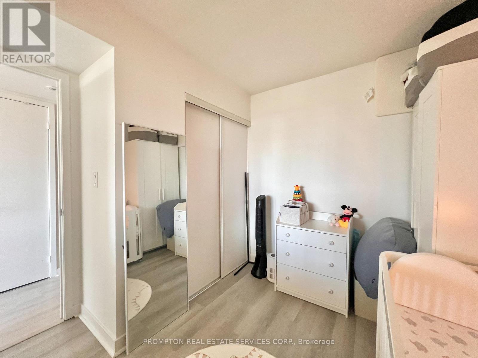 311 - 10 Capreol Court, Toronto, Ontario  M5V 4B3 - Photo 23 - C12203220