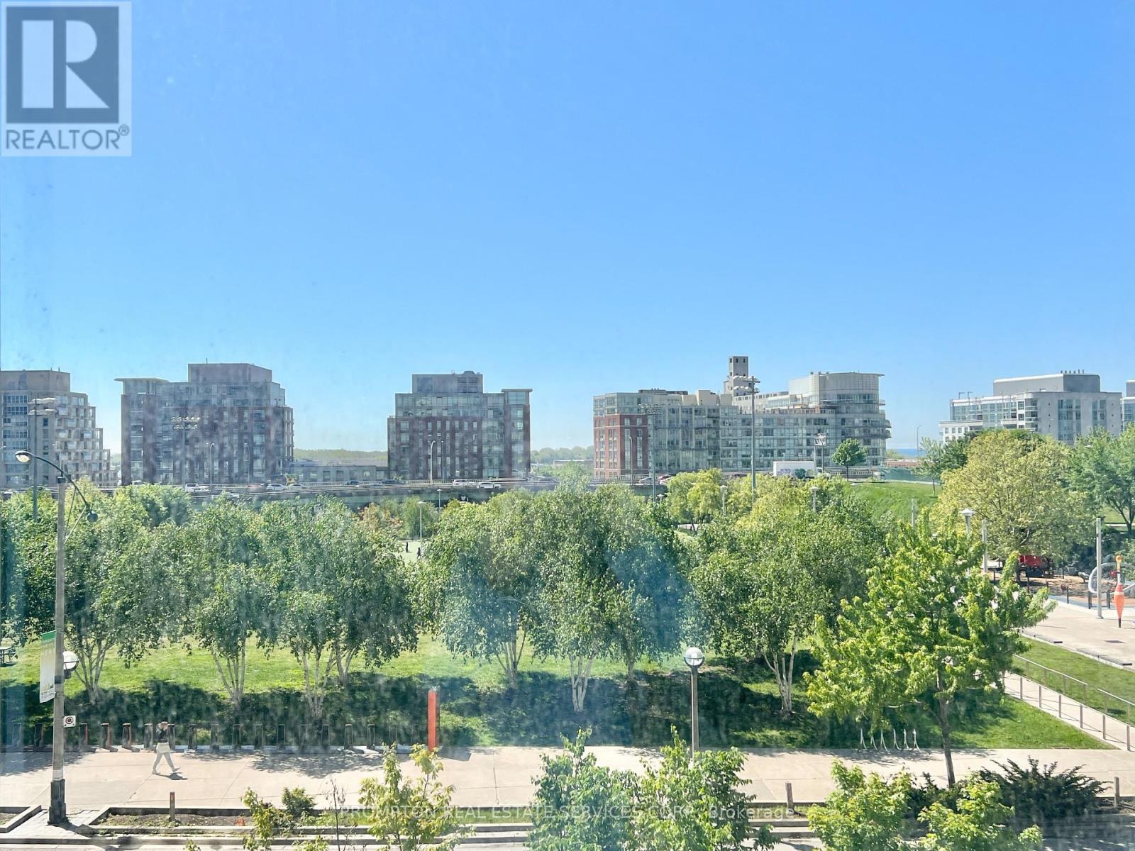 311 - 10 Capreol Court, Toronto, Ontario  M5V 4B3 - Photo 28 - C12203220