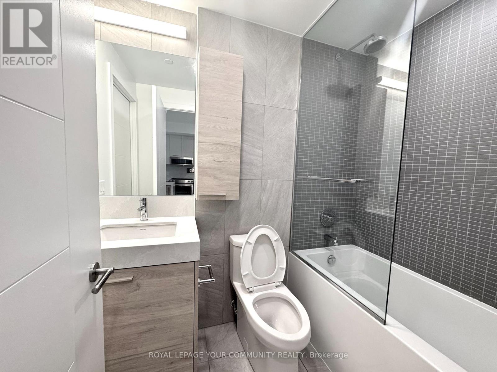 308 - 200 Redpath Avenue, Toronto, Ontario  M4P 0E6 - Photo 8 - C12203222
