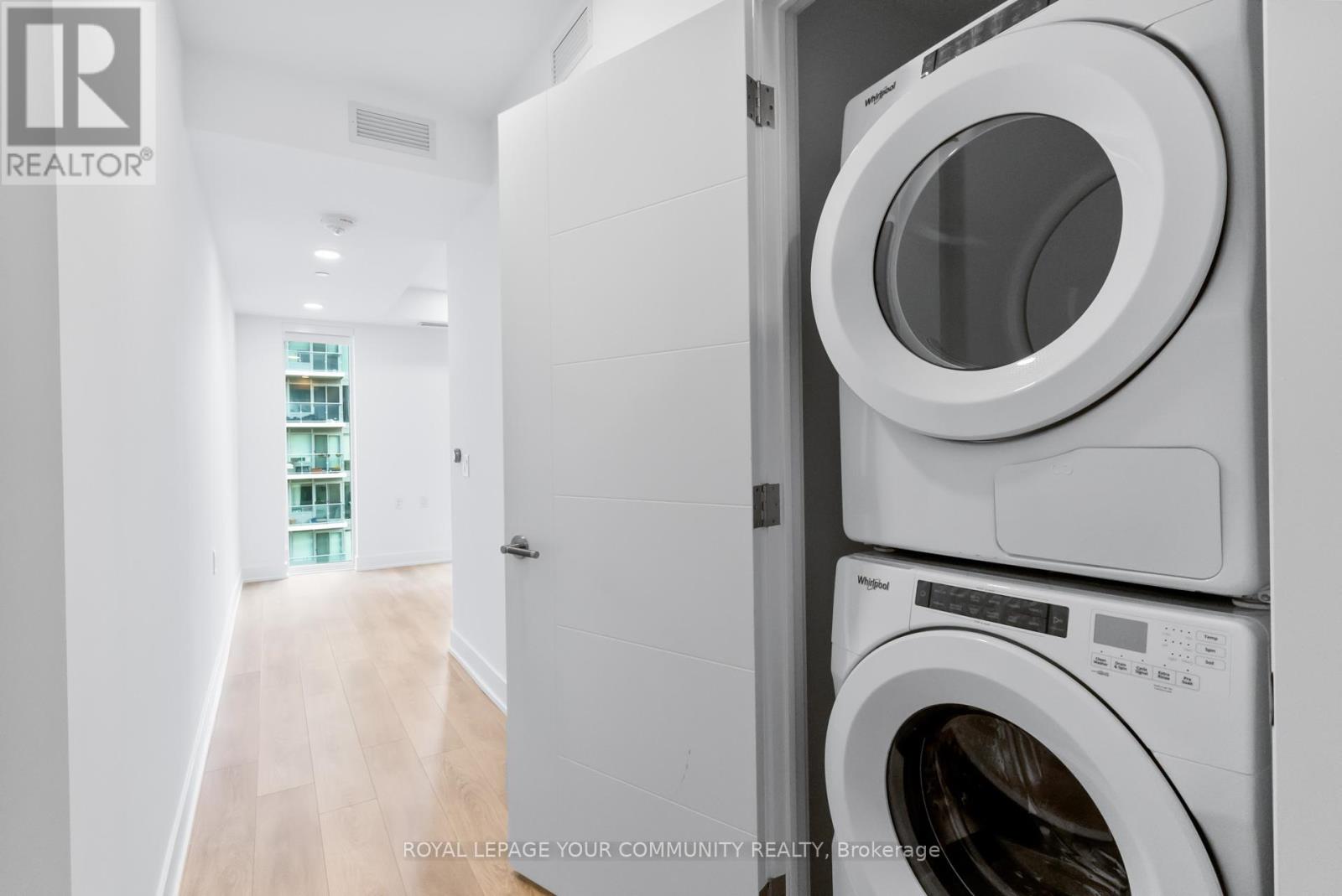 3310 - 200 Redpath Avenue, Toronto, Ontario  M4P 0E6 - Photo 3 - C12203225