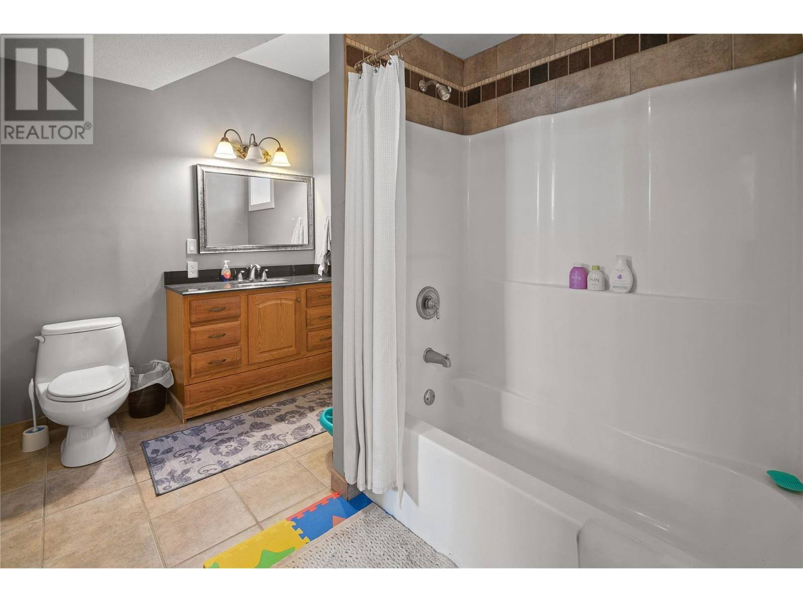 4772 Burns Avenue, Canal Flats, British Columbia  V0B 1B0 - Photo 42 - 10351101