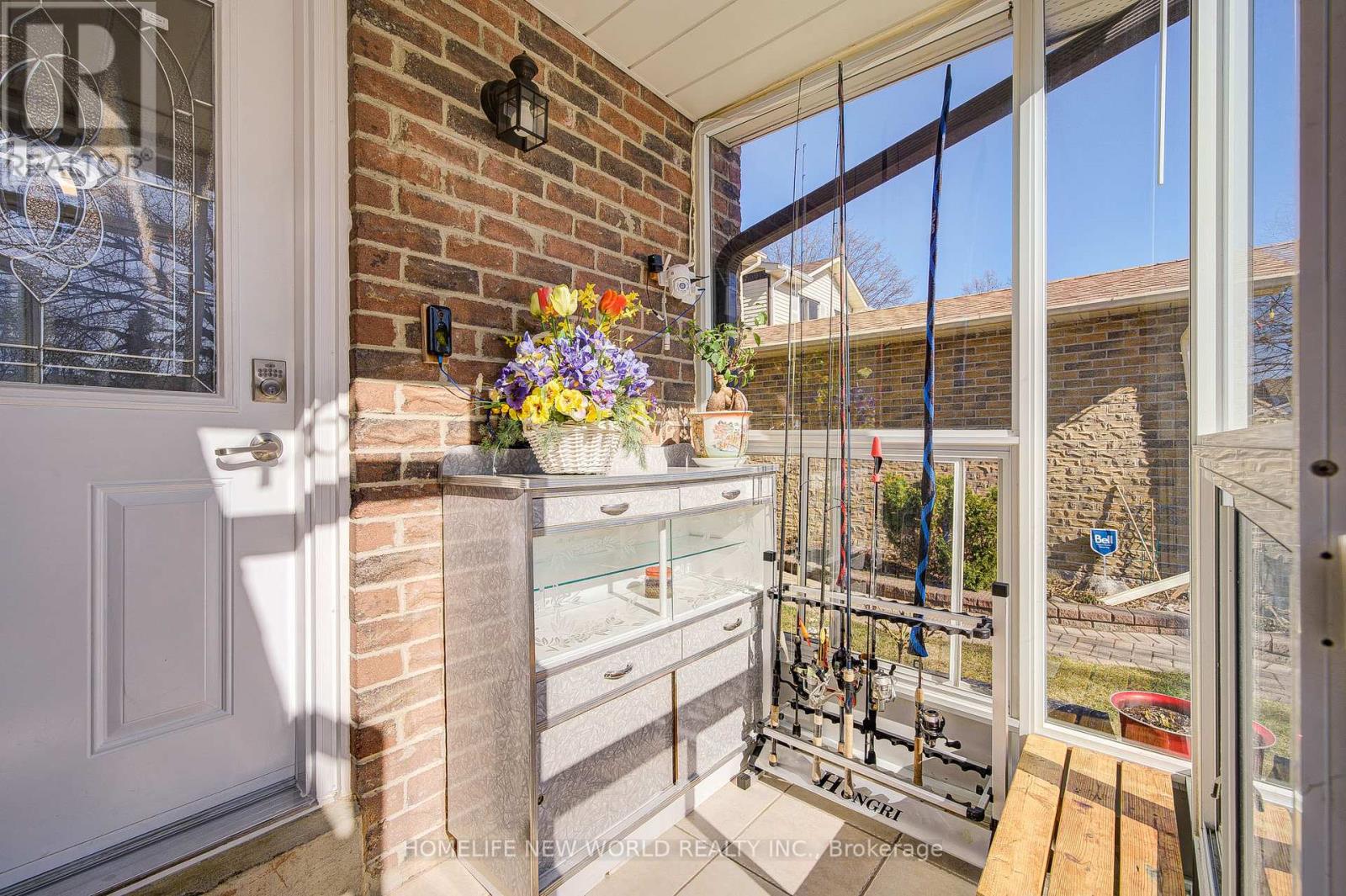 46 Moorehouse Drive, Toronto, Ontario  M1V 2E1 - Photo 4 - E12203177