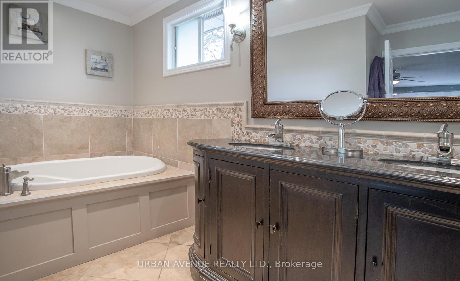 1903 New Street, Pickering, Ontario  L1V 3J8 - Photo 24 - E12203181