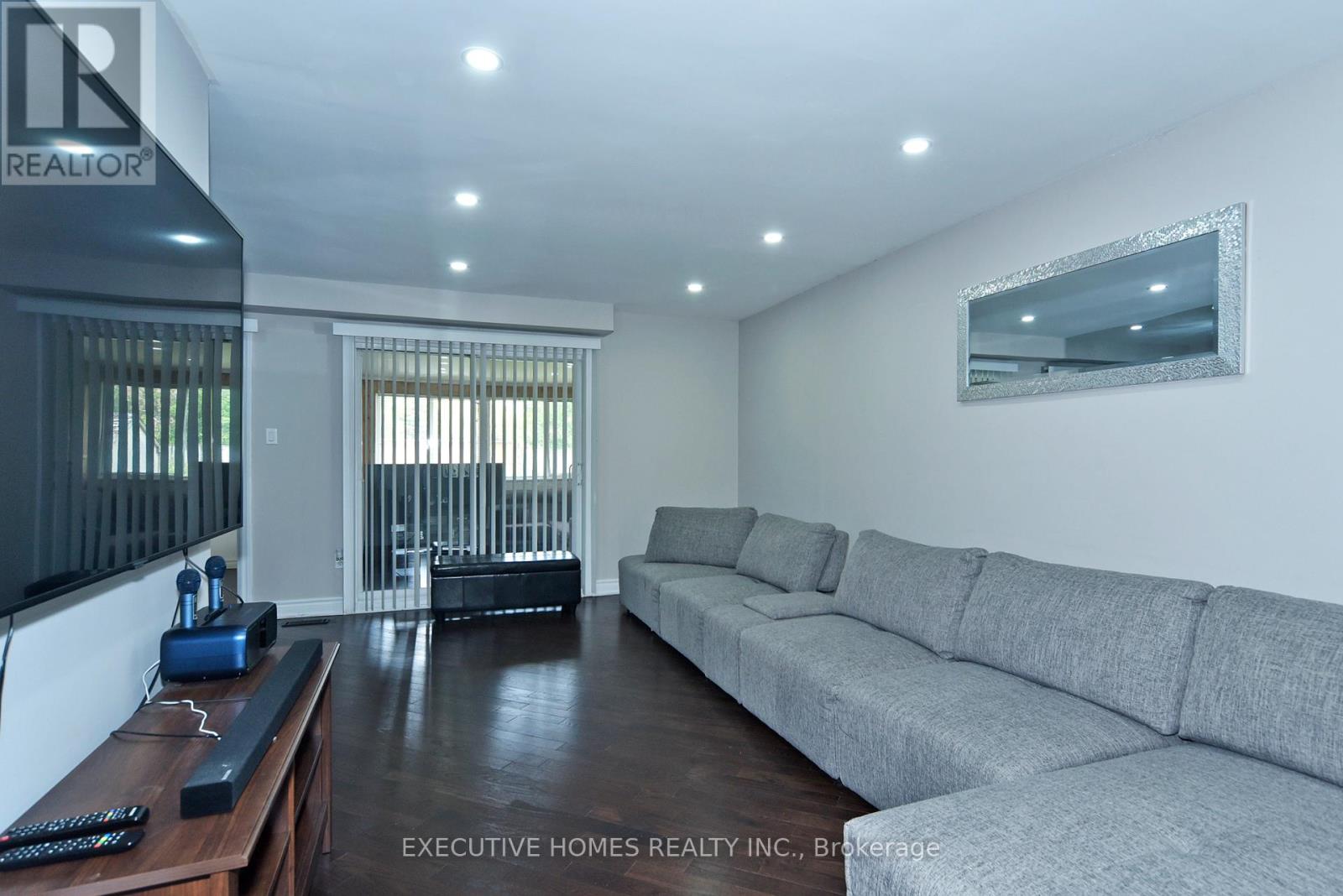 194 Braymore Boulevard, Toronto, Ontario  M1B 2G8 - Photo 5 - E12203186