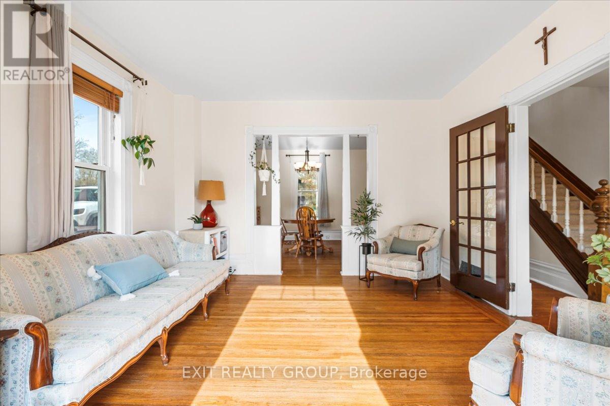 207 Durham Street S, Centre Hastings, Ontario  K0K 2K0 - Photo 4 - X12203325