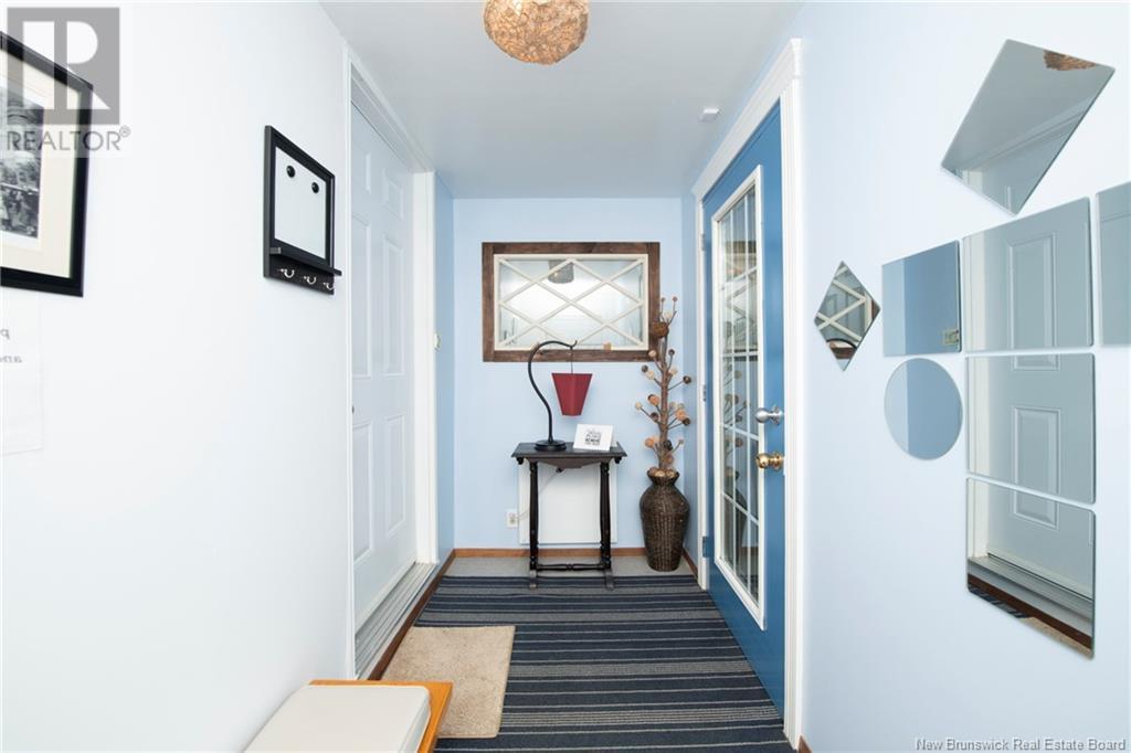 Property at 909 Montgomery Avenue image 3