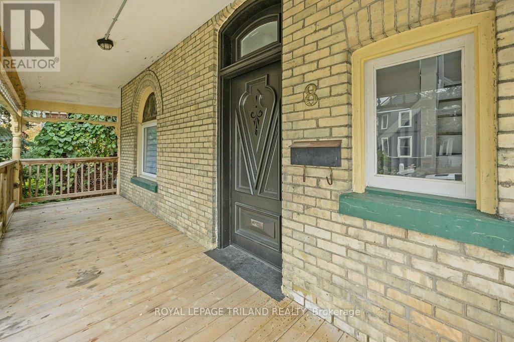 Photo 3 of 50 for 8 Elizabeth Street
