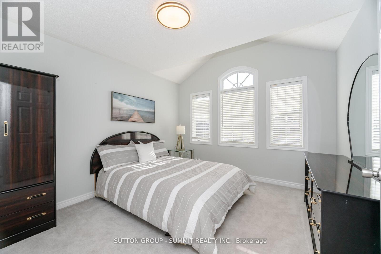 75 Huntingfield Street, Vaughan, Ontario  L4K 5J1 - Photo 31 - N12203125