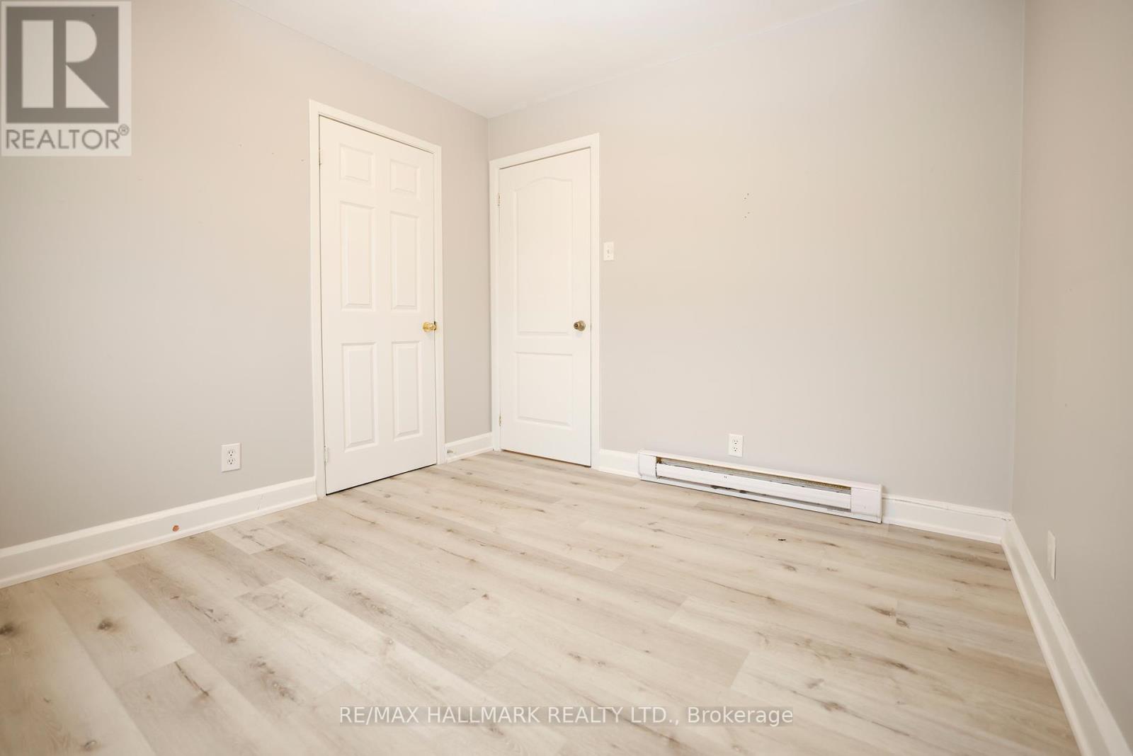 1 - 37 Holland Street, Bradford West Gwillimbury, Ontario  L3Z 2B9 - Photo 5 - N12203142