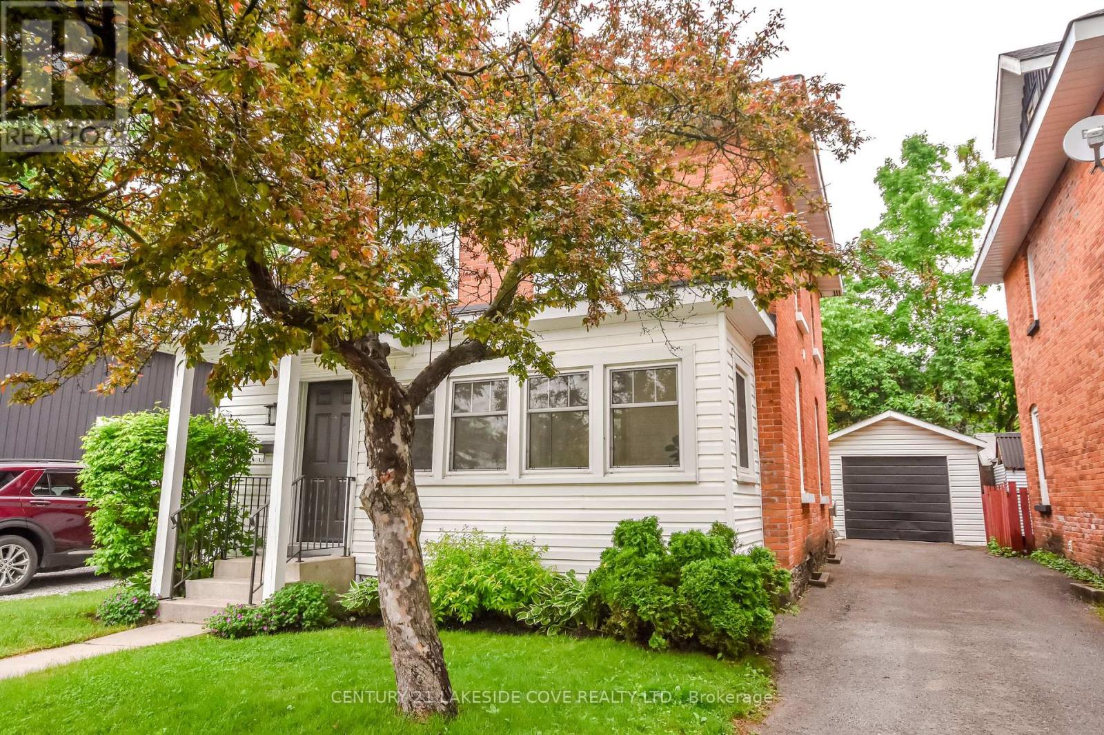 74 Penetang Street, Orillia, Ontario  L3V 3N5 - Photo 44 - S12203164