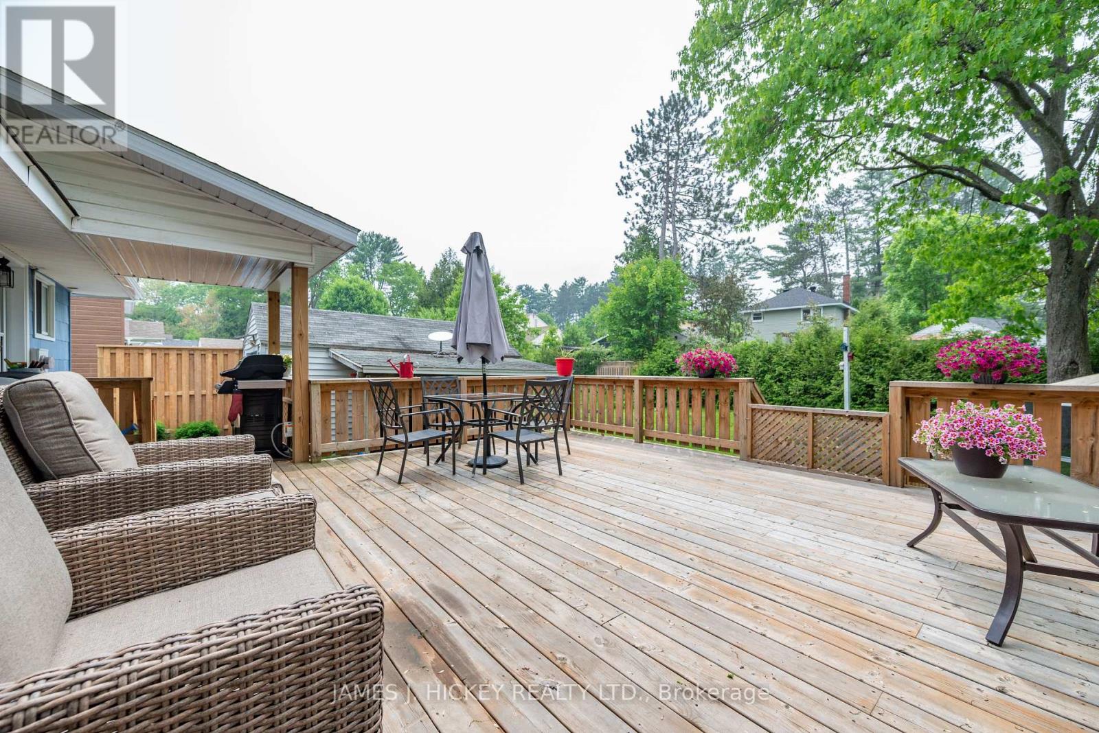 8 Mountain View Crescent, Deep River, Ontario  K0J 1P0 - Photo 33 - X12089336