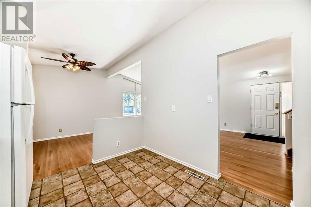 1058 Northmount Drive Nw, Calgary, Alberta  T2L 0B9 - Photo 7 - A2228703
