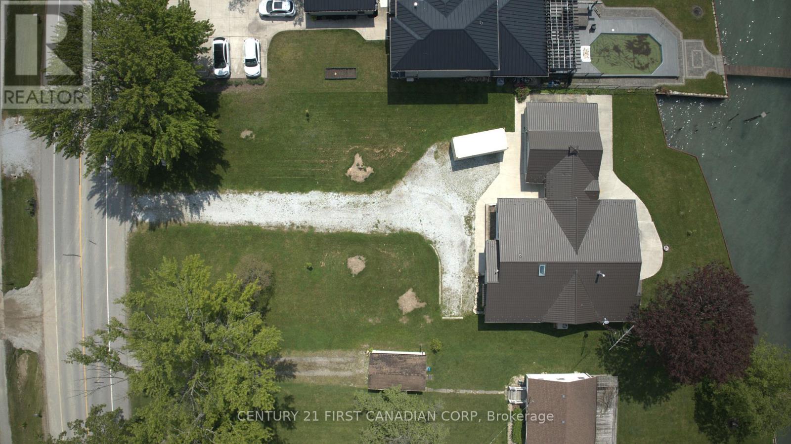 3875 St Clair Parkway, St. Clair, Ontario N0P 2H0 - Photo 12 - X12202984