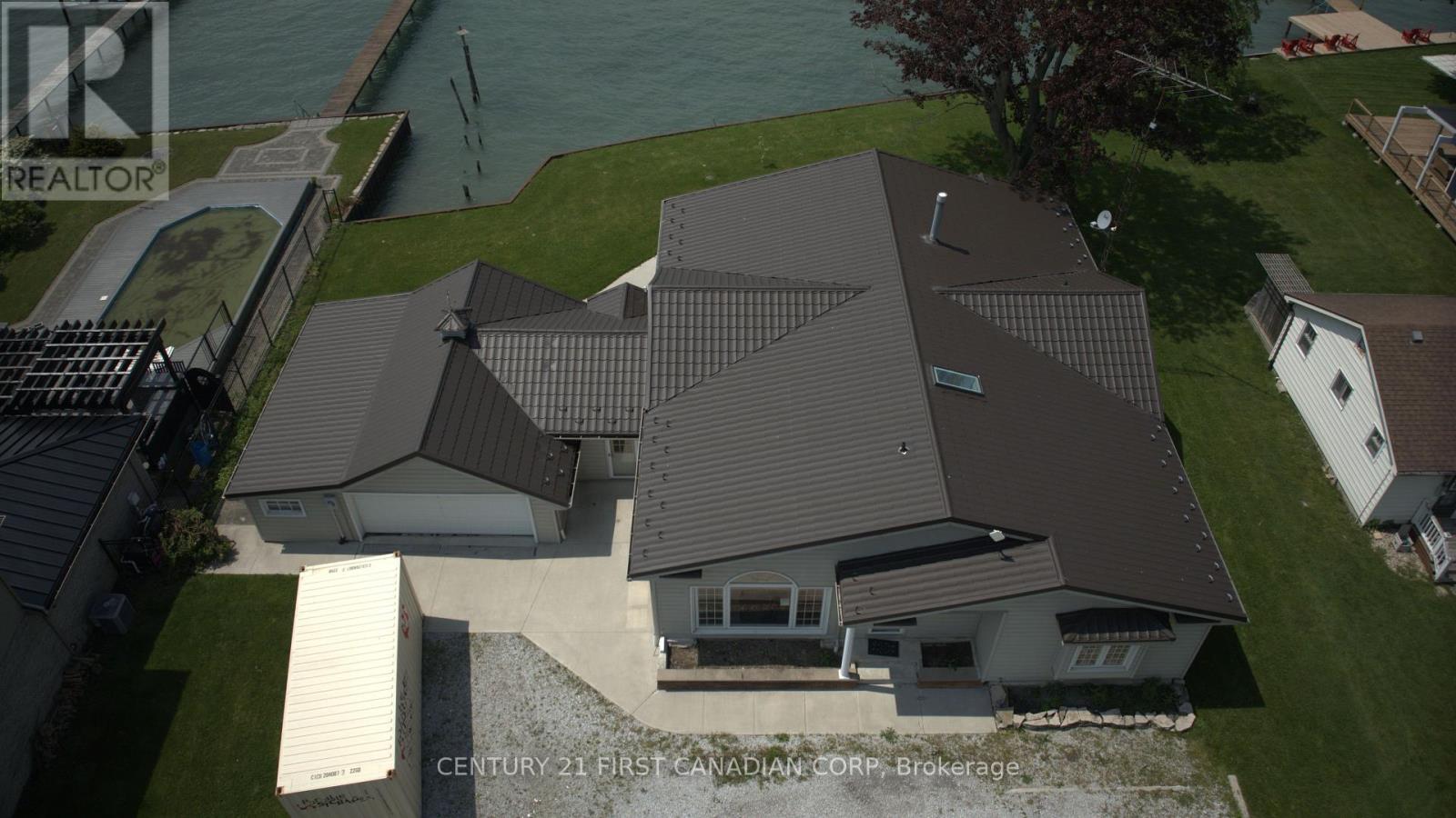 3875 St Clair Parkway, St. Clair, Ontario N0P 2H0 - Photo 9 - X12202984