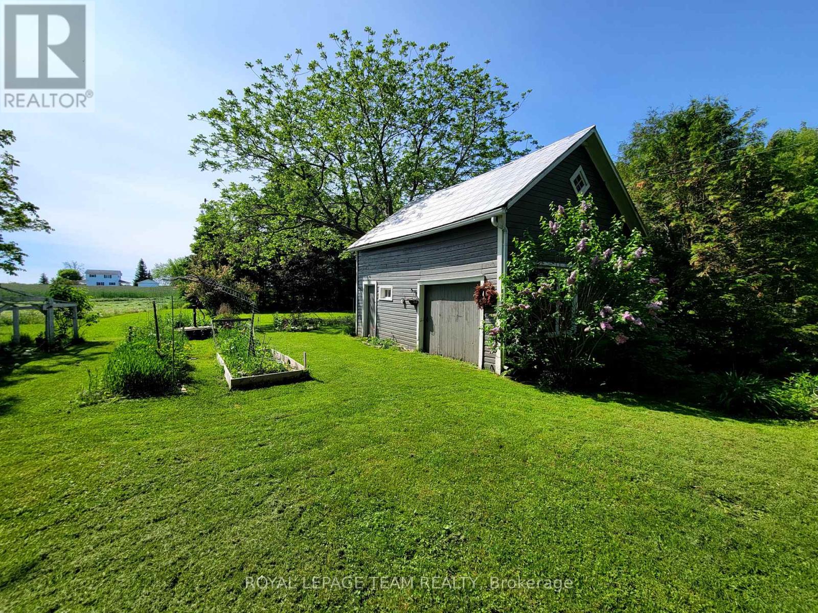 16 Peter Street S, North Glengarry, Ontario  K0C 1T0 - Photo 30 - X12201186