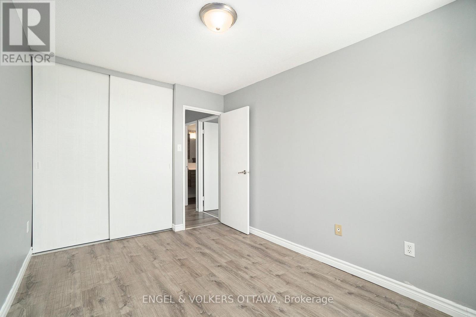817 - 20 Chesterton Drive, Ottawa, Ontario  K2E 6Z7 - Photo 24 - X12202143