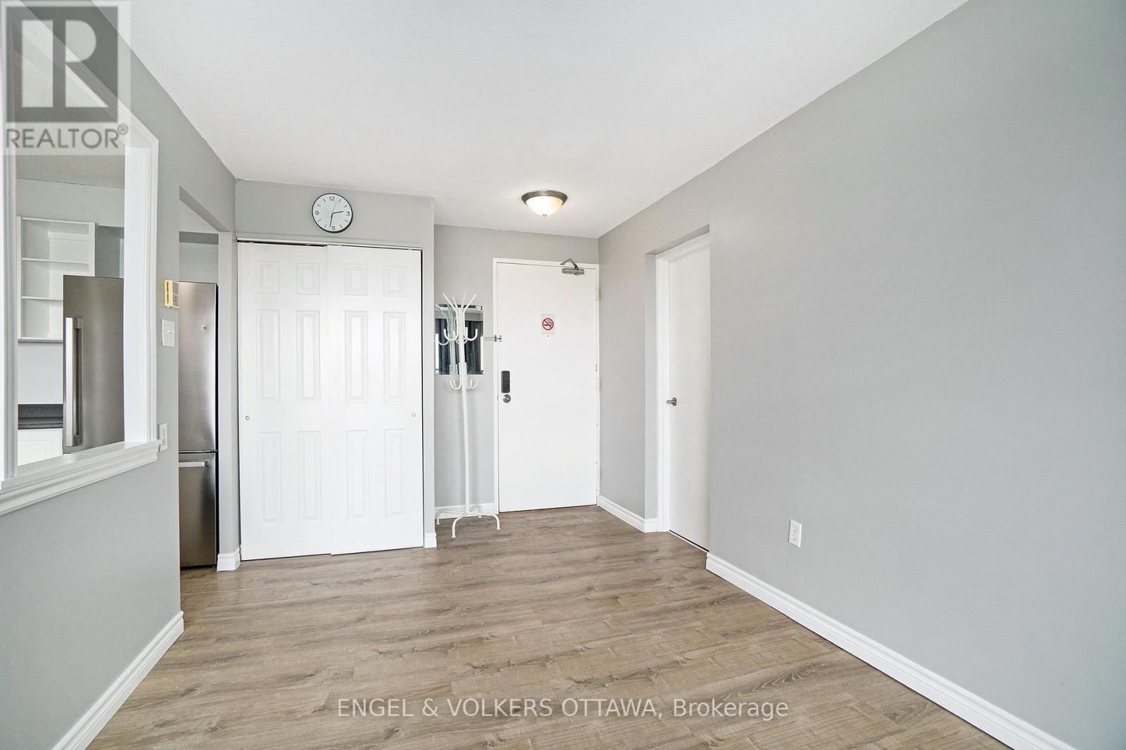 817 - 20 Chesterton Drive, Ottawa, Ontario  K2E 6Z7 - Photo 17 - X12202143