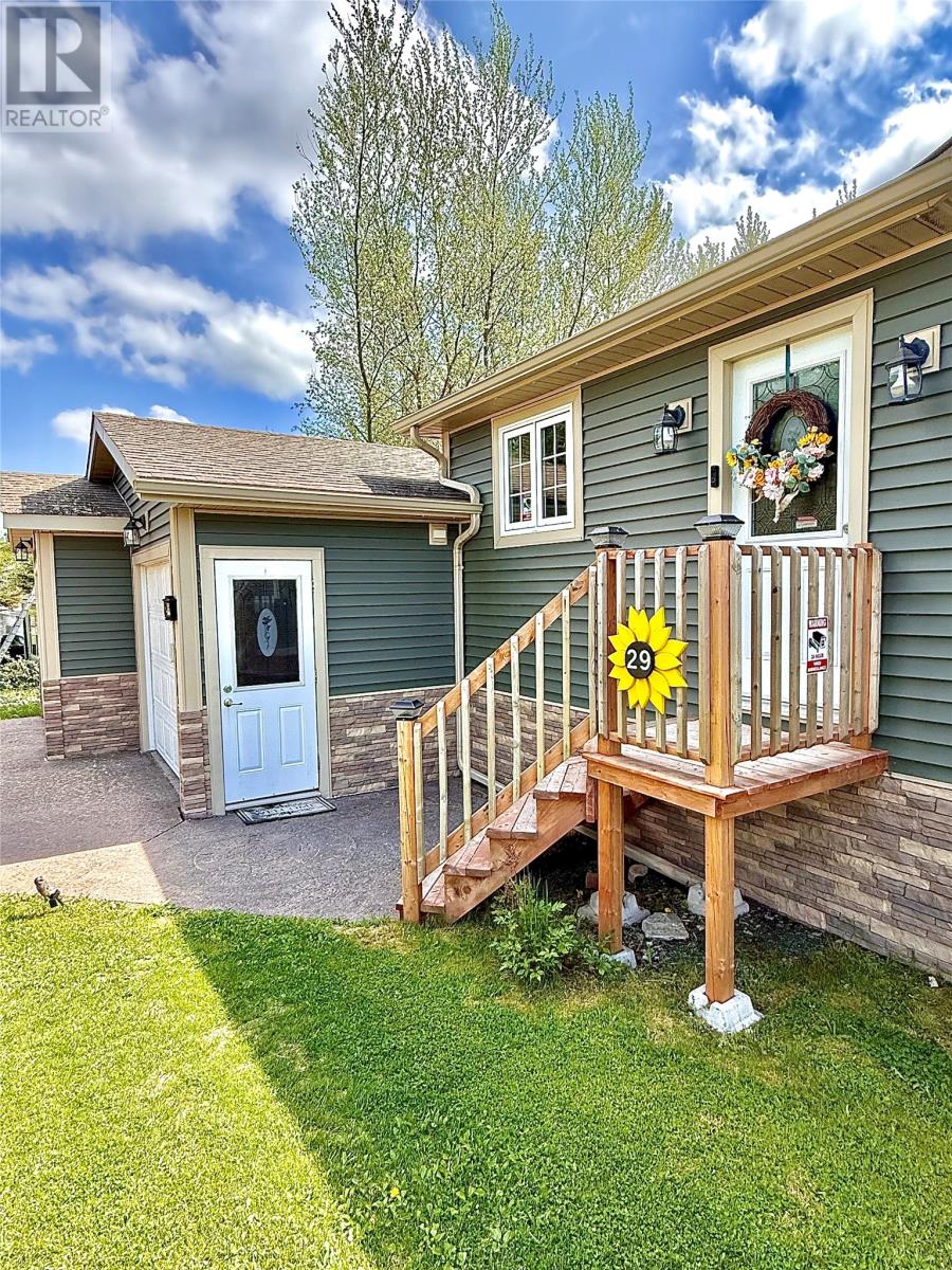 29 Oceanview Crescent, Brooklyn, Newfoundland & Labrador  A0C 1V0 - Photo 3 - 1282524