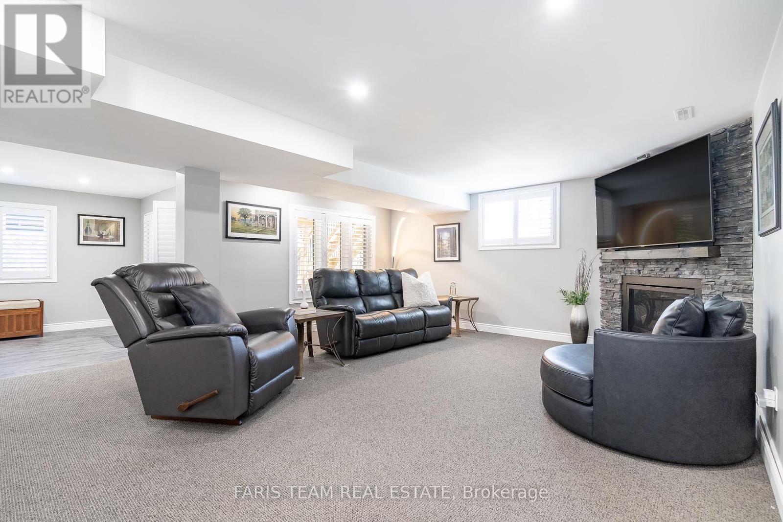 3375 Line 6 N, Oro-Medonte, Ontario  L0K 1E0 - Photo 15 - S12163600