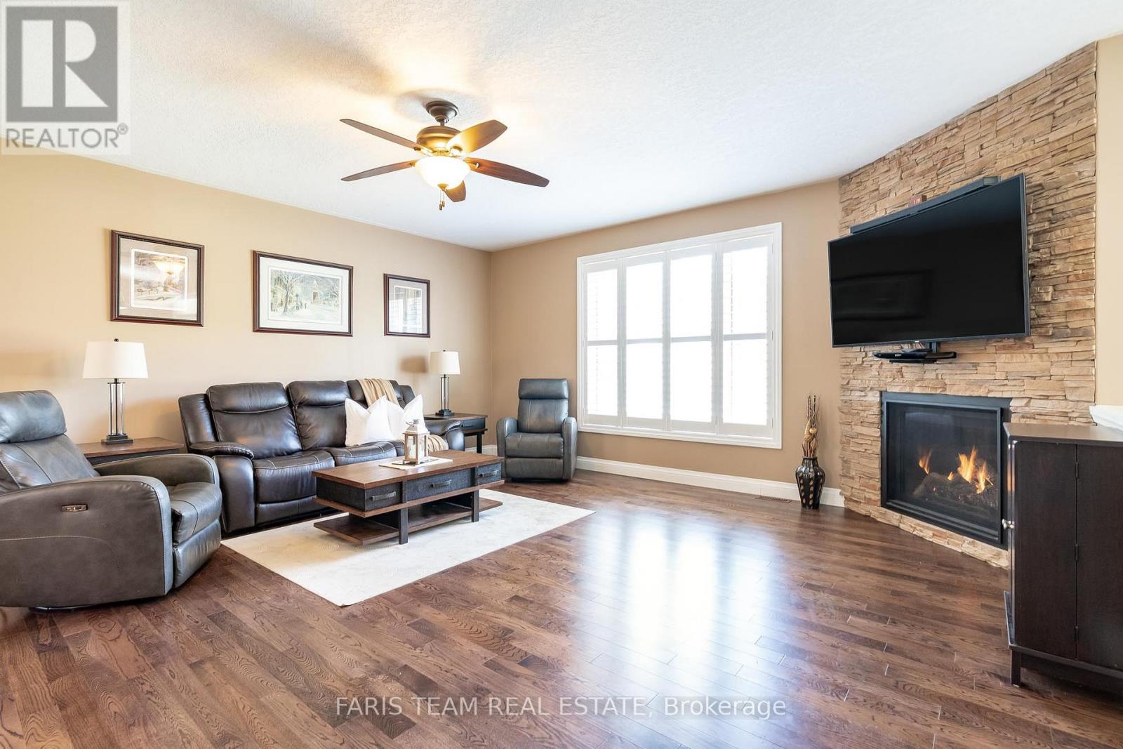 3375 Line 6 N, Oro-Medonte, Ontario  L0K 1E0 - Photo 8 - S12163600