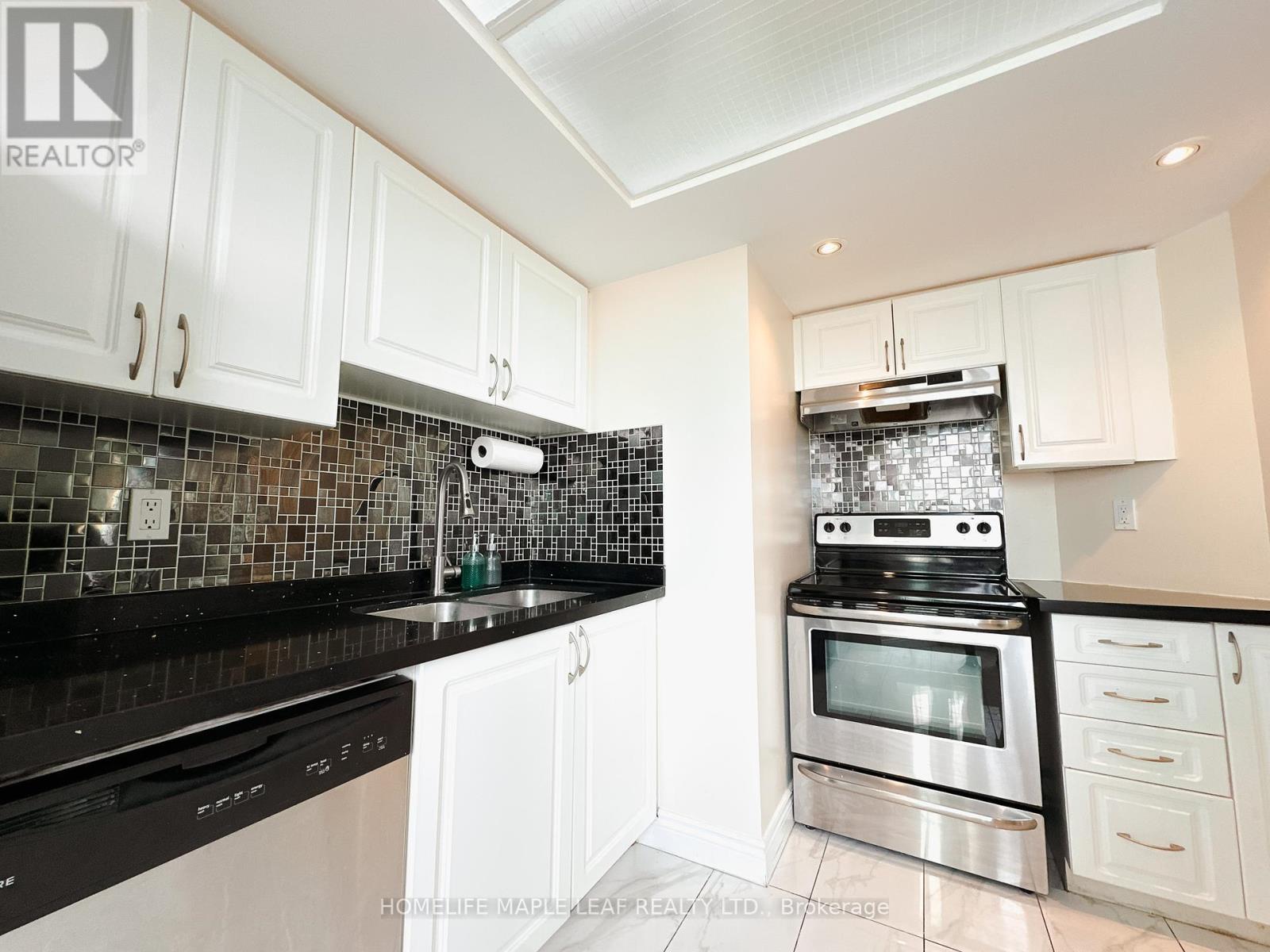 706 - 4450 Tucana Court, Mississauga, Ontario  L5R 3R4 - Photo 5 - W12203076
