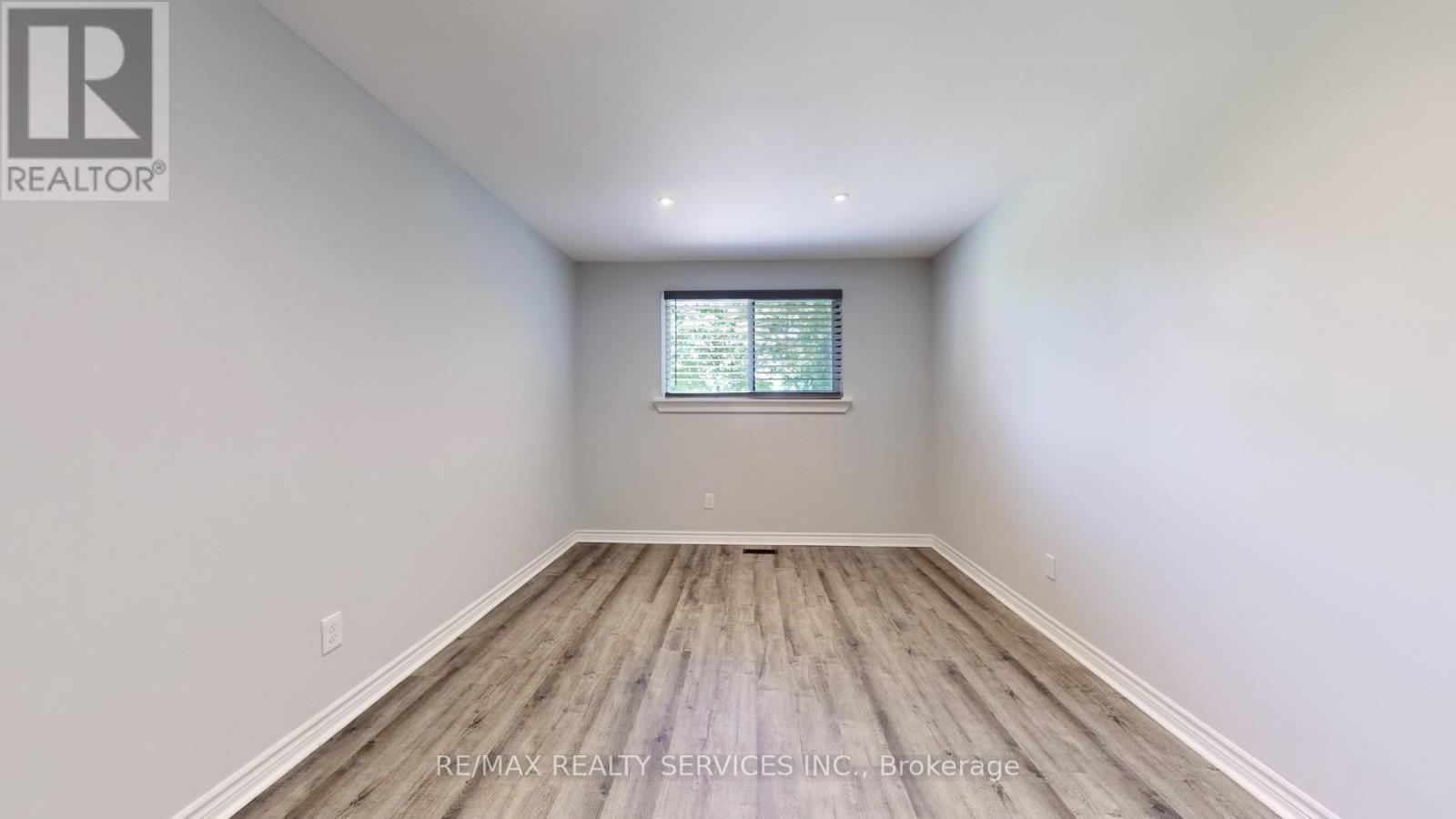 55 Greenwood Crescent, Brampton, Ontario  L6S 1T2 - Photo 20 - W12203083
