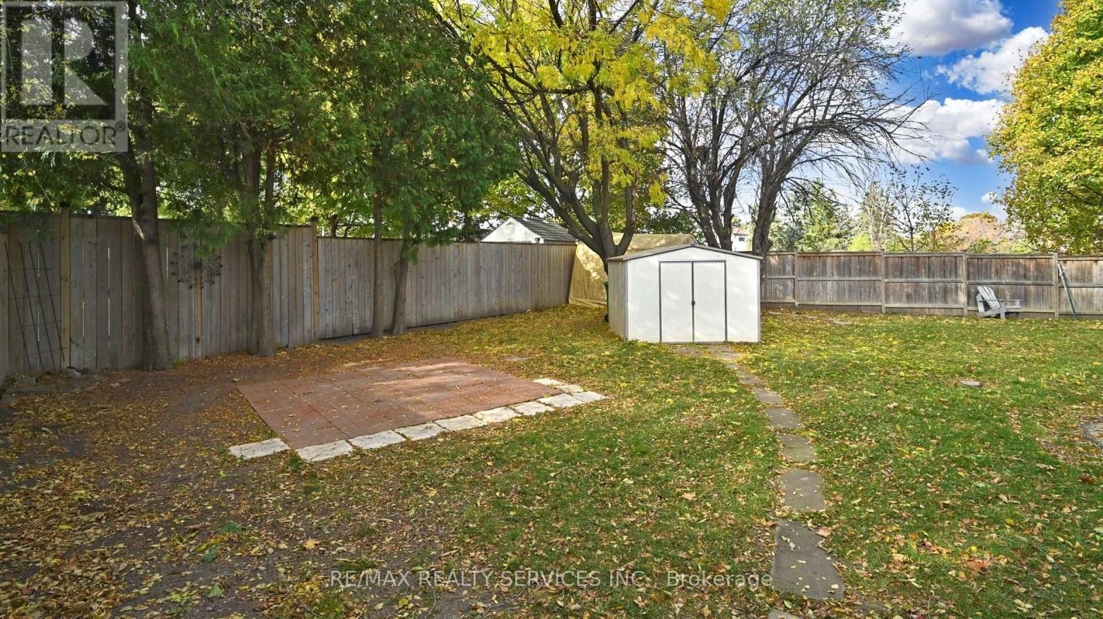 55 Greenwood Crescent, Brampton, Ontario  L6S 1T2 - Photo 36 - W12203083