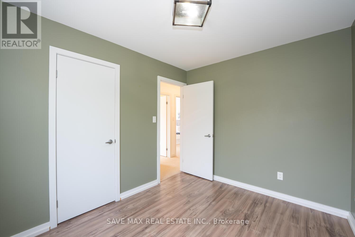 623 Maude Common, Burlington, Ontario  L7L 0C7 - Photo 40 - W12203089