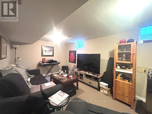 5579 Thorn Lane, Burlington, Ontario  L7L 6V8 - Photo 28 - W12203118