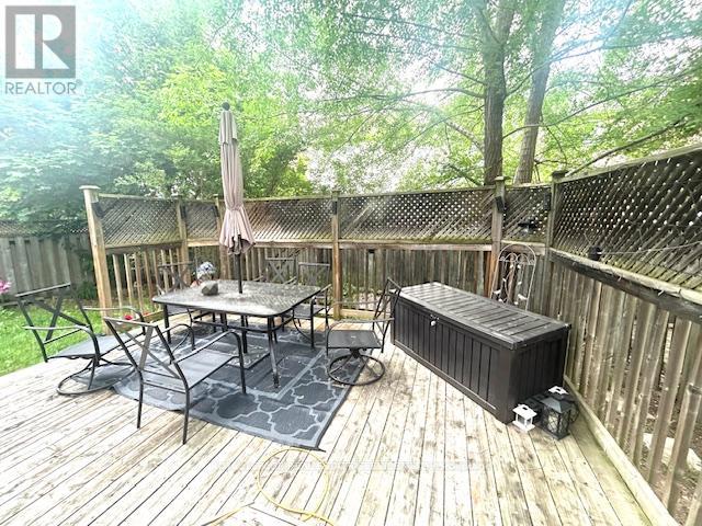 5579 Thorn Lane, Burlington, Ontario  L7L 6V8 - Photo 34 - W12203118