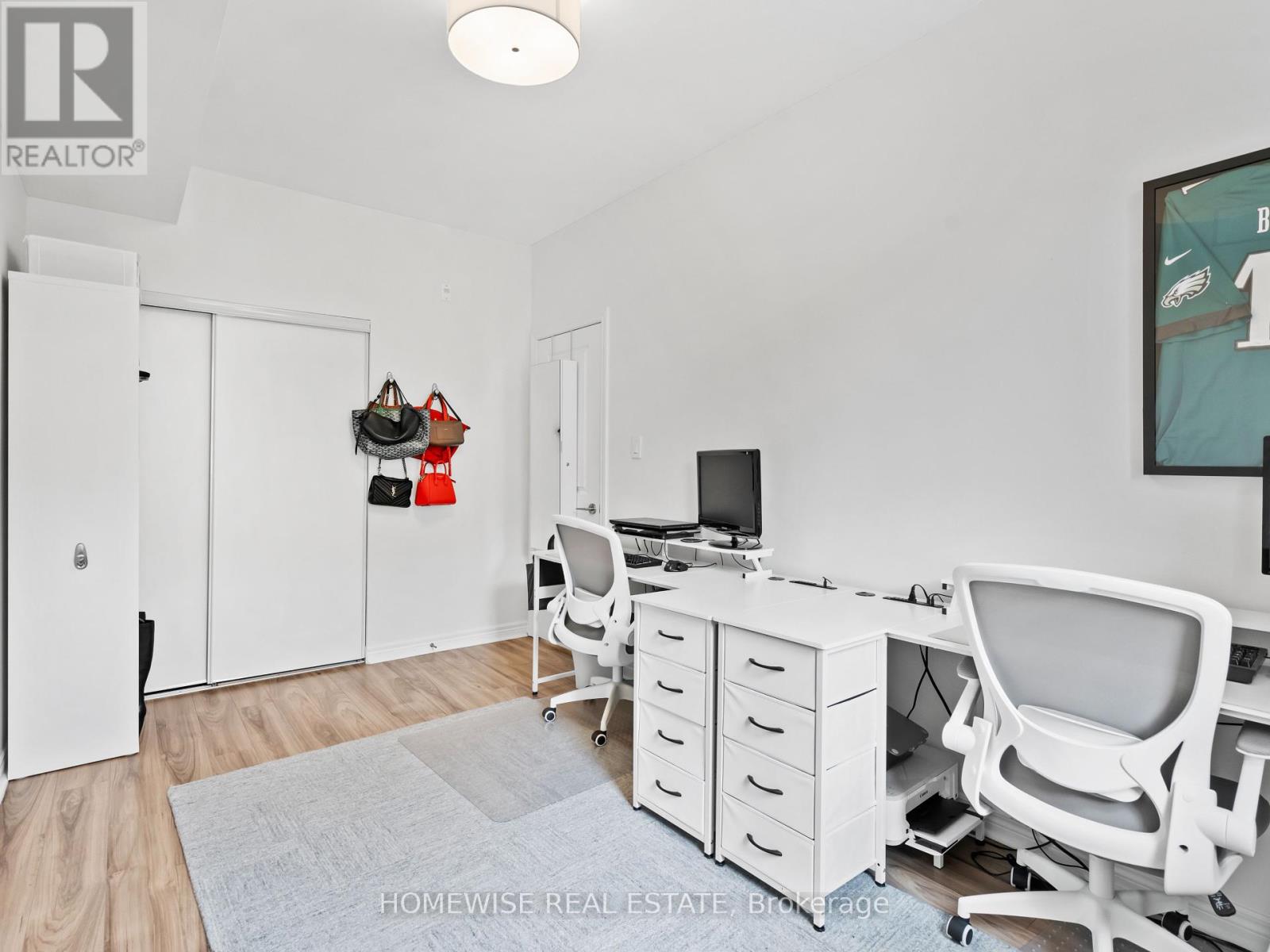 304 - 2338 Taunton Road, Oakville, Ontario  L6H 0L3 - Photo 24 - W12203144