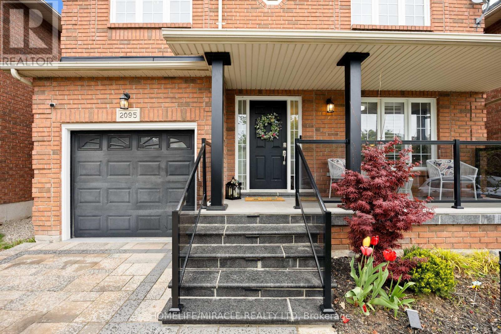 2095 Springdale Road, Oakville (Wm Westmount), Ontario  L6M 4C7 - Photo 3 - W12203227