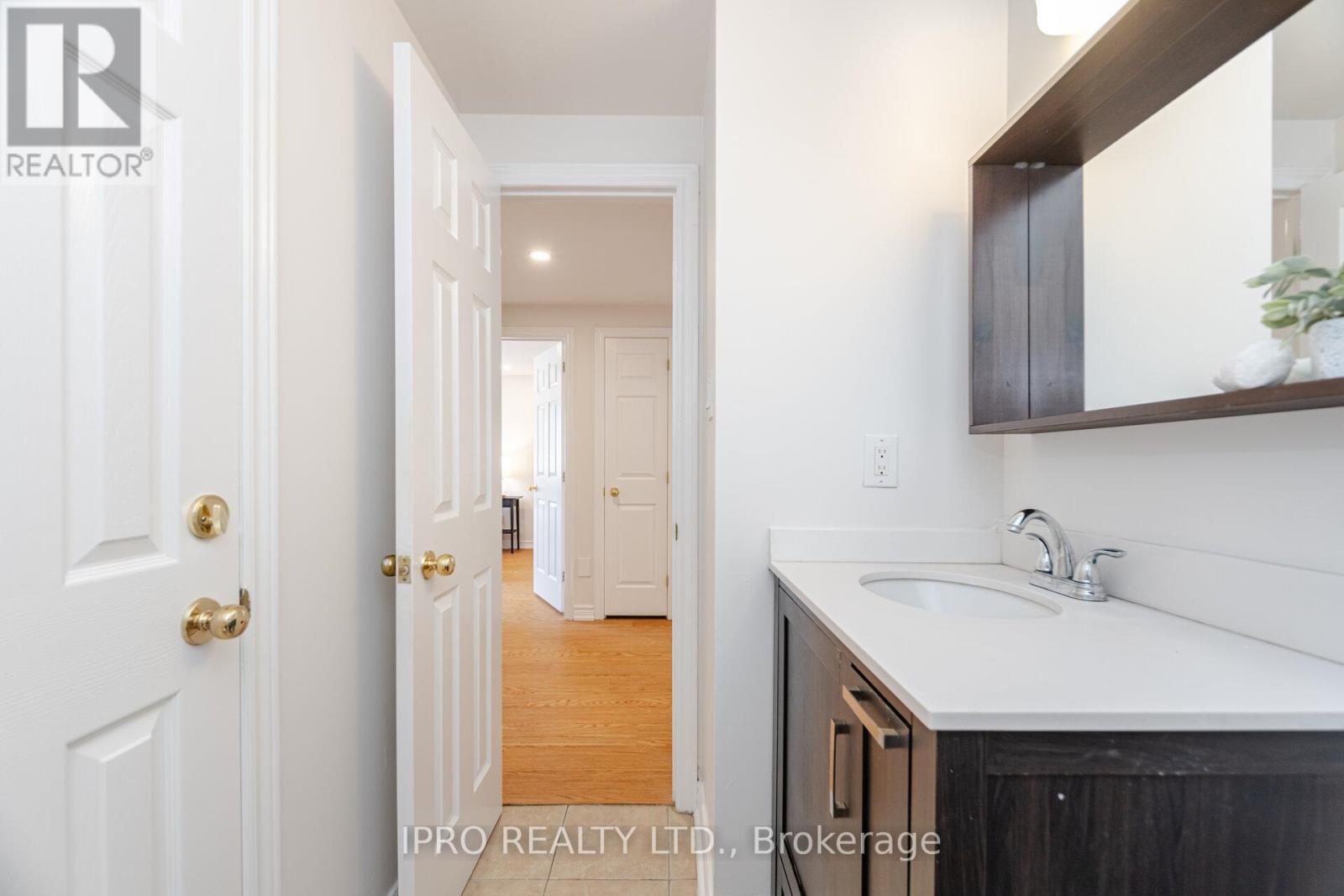 734 Briar Crescent, Milton, Ontario  L9T 3Z8 - Photo 31 - W12203237