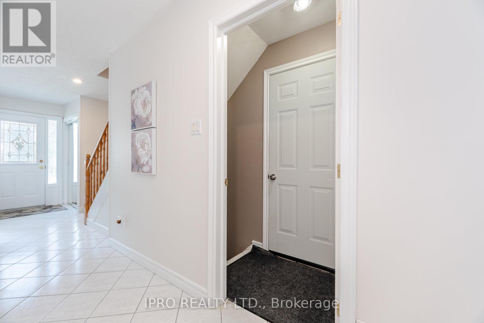 734 Briar Crescent, Milton, Ontario  L9T 3Z8 - Photo 33 - W12203237