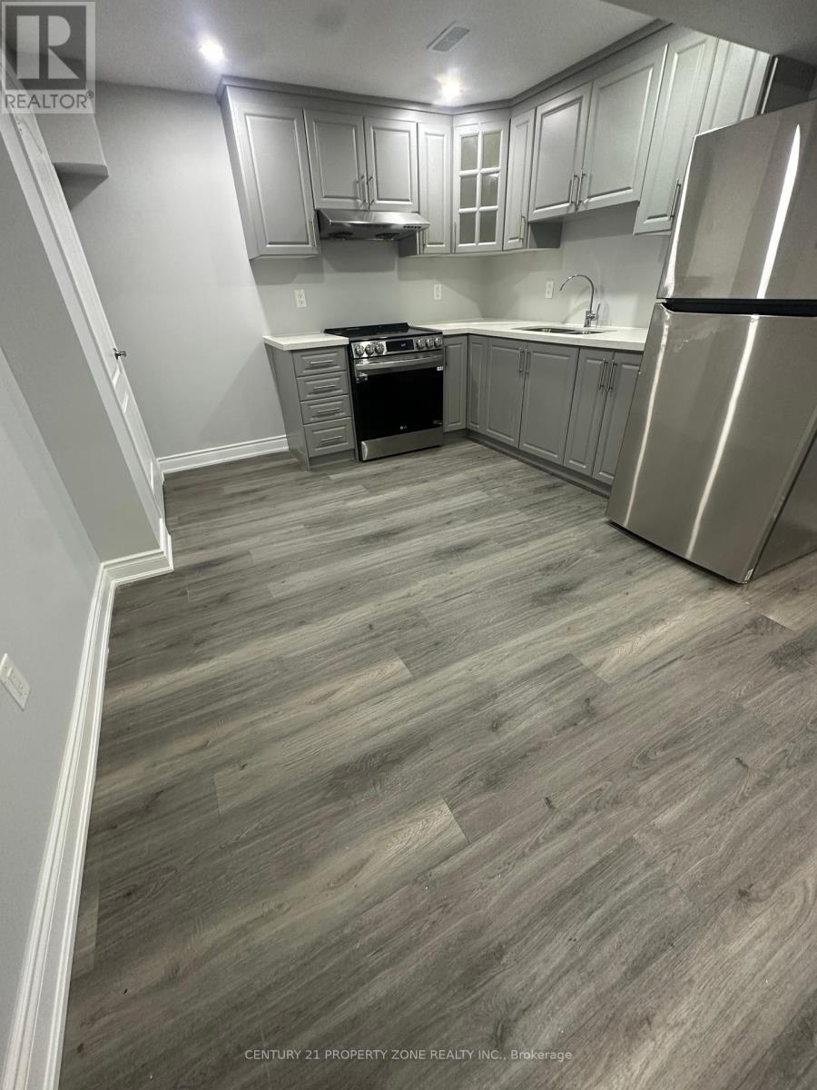 Lower - 69 Robert Parkinson Drive, Brampton, Ontario  L7A 0G2 - Photo 2 - W12203238