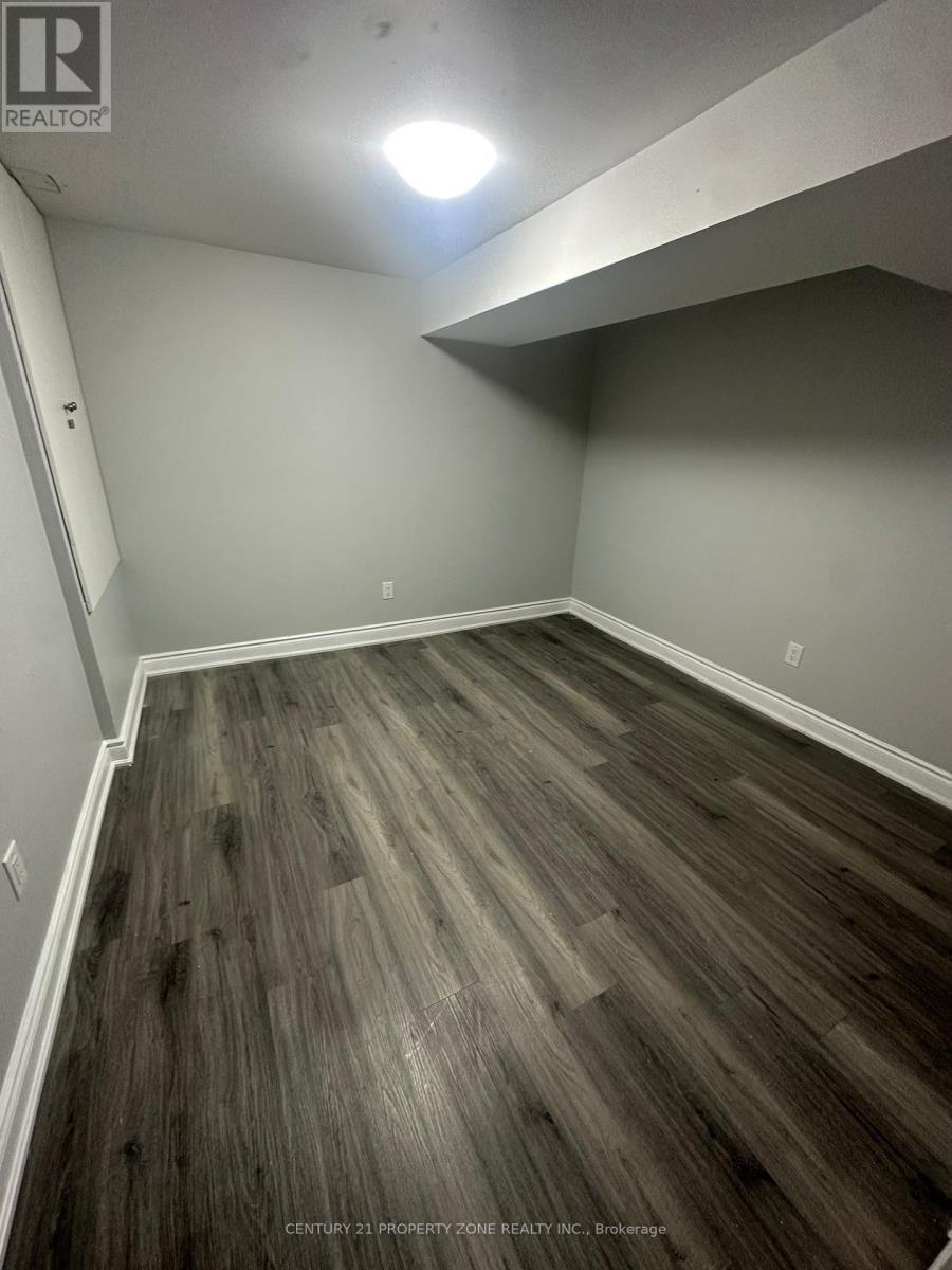 Lower - 69 Robert Parkinson Drive, Brampton, Ontario  L7A 0G2 - Photo 4 - W12203238