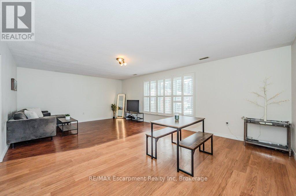 126 Main Street S, Guelph/eramosa, Ontario  N0B 2K0 - Photo 12 - X12203293