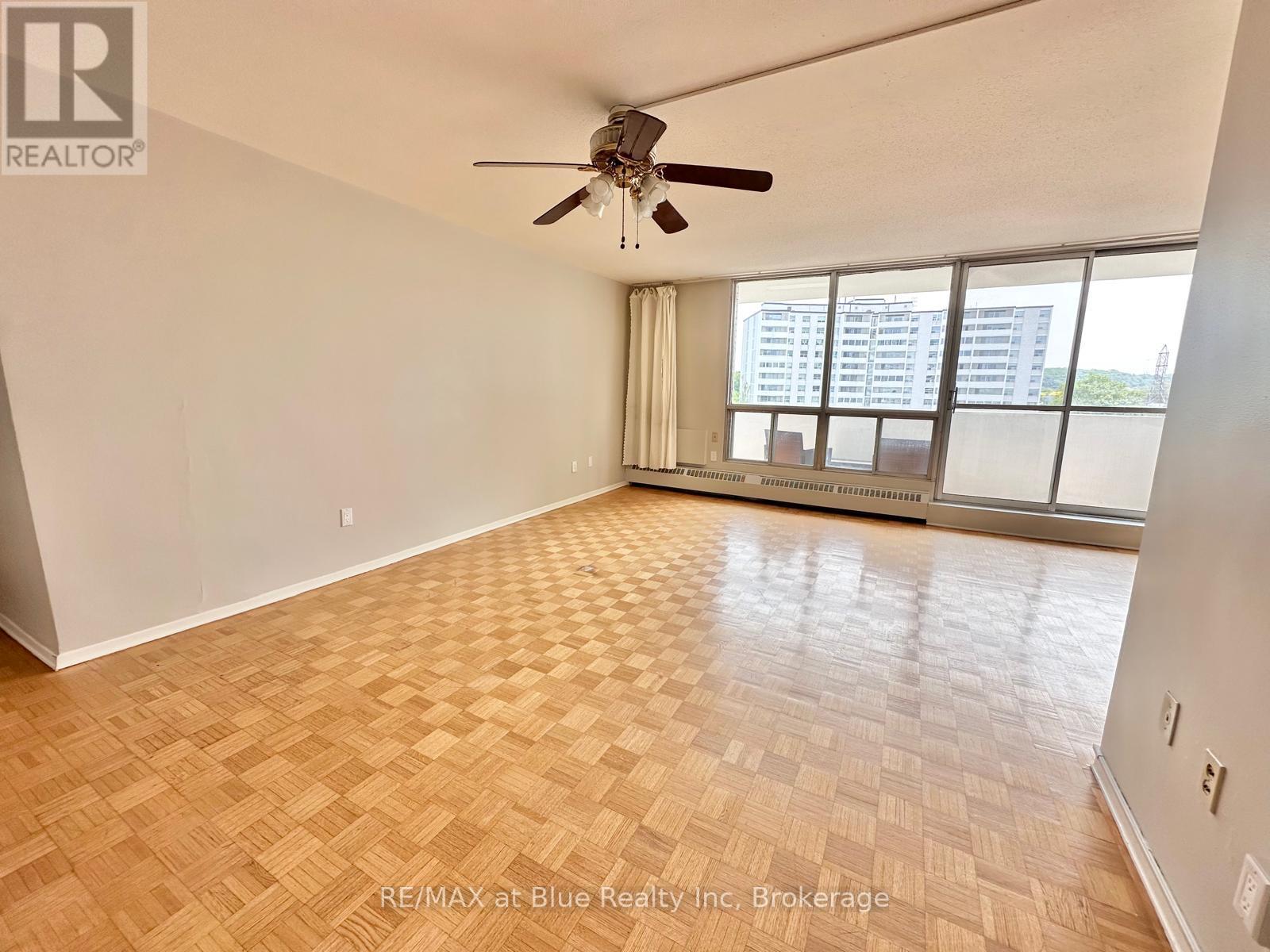 502 - 15 Towering Heights Boulevard, St. Catharines, Ontario L2T 3G7 - Photo 18 - X12203314