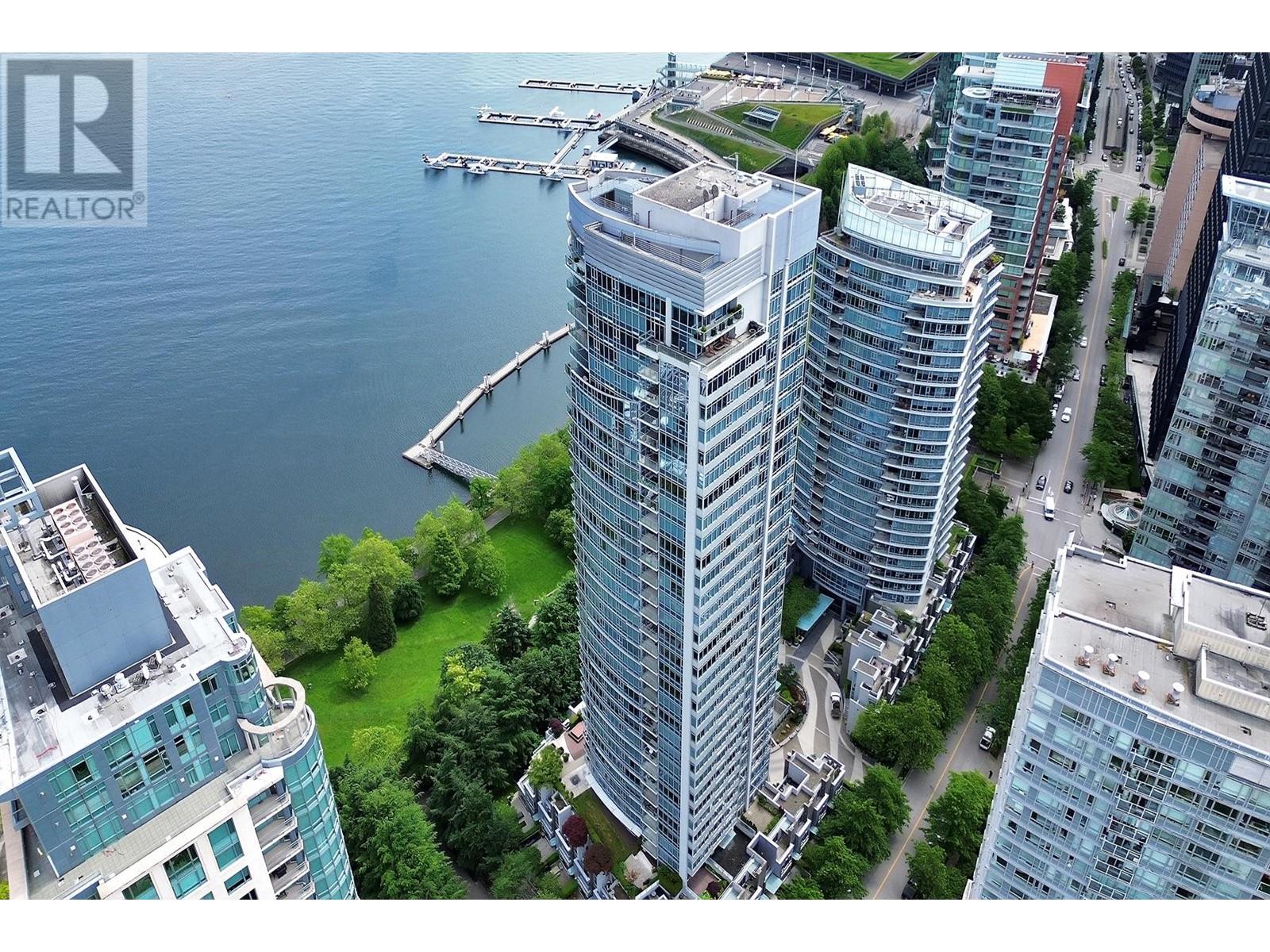 Th31 1277 W Cordova Street, Vancouver, British Columbia  V6C 3P9 - Photo 2 - R2990134