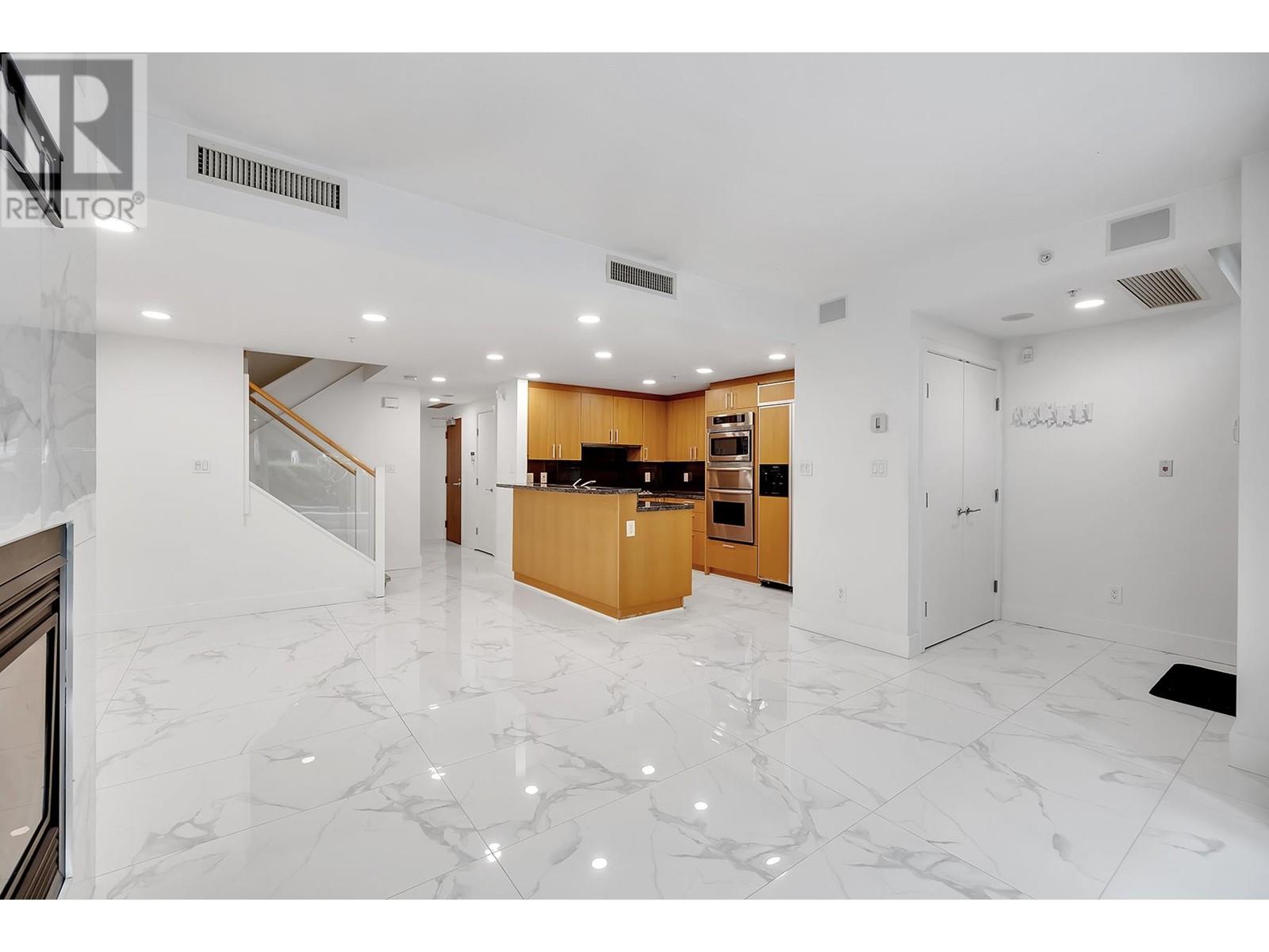 Th31 1277 W Cordova Street, Vancouver, British Columbia  V6C 3P9 - Photo 13 - R2990134