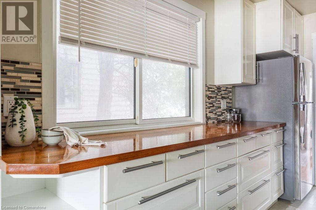 77 East 31st Street, Hamilton, Ontario  L8V 3N9 - Photo 22 - 40735655