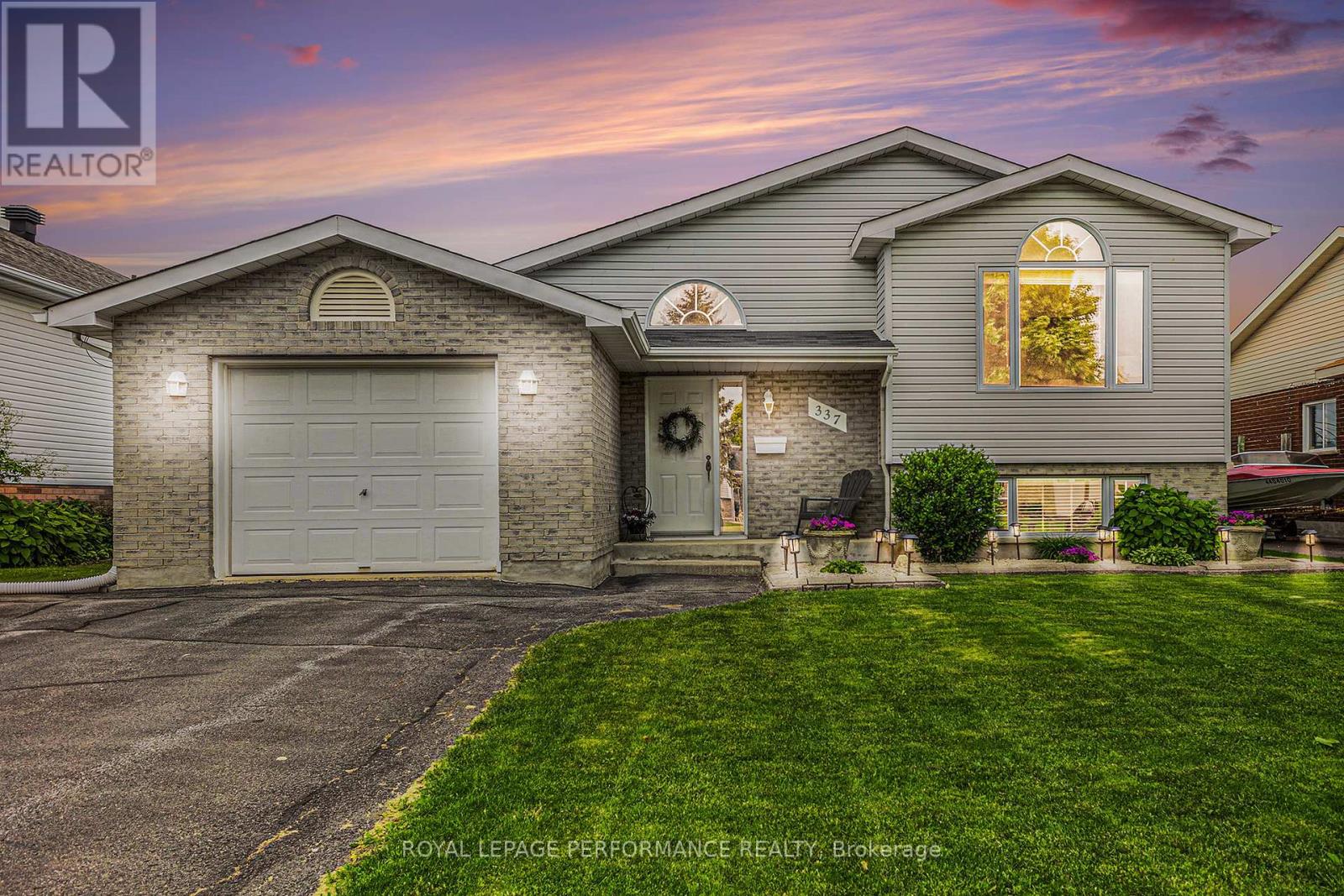 Property at 337 IVAN CRESCENT image 1